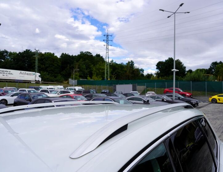 Volkswagen Touareg 16