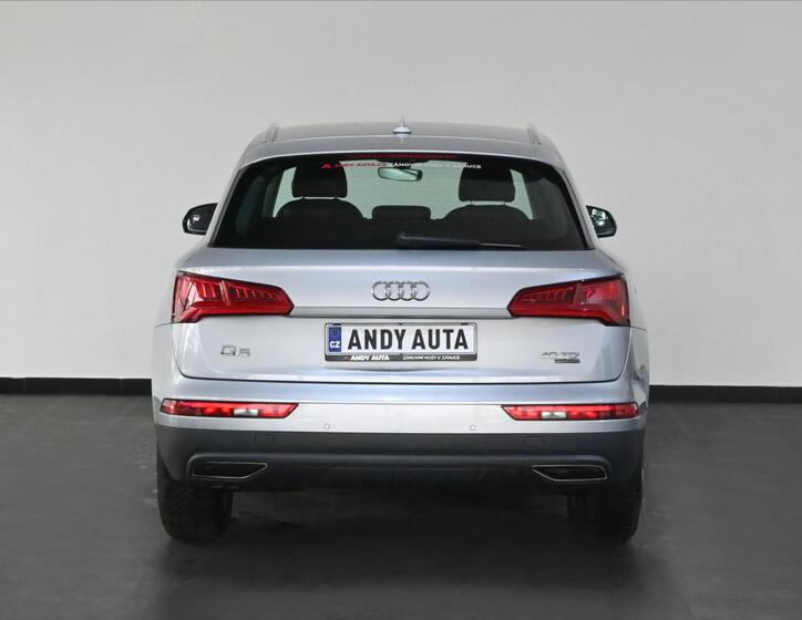 Audi Q5 4
