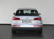 Audi Q5 4