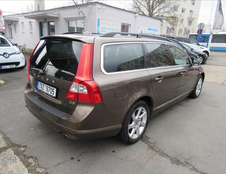 Volvo V70 6