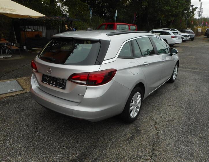 Opel Astra 5