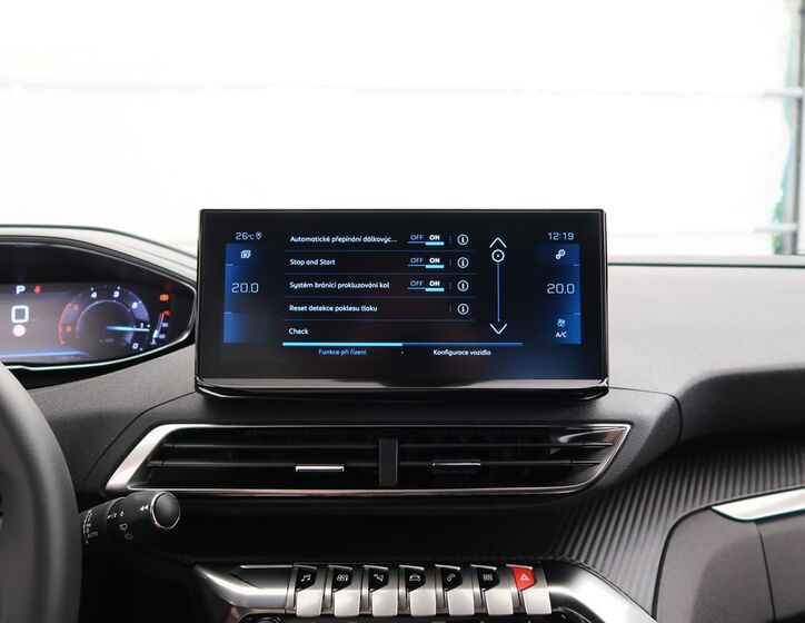 Peugeot 5008 28