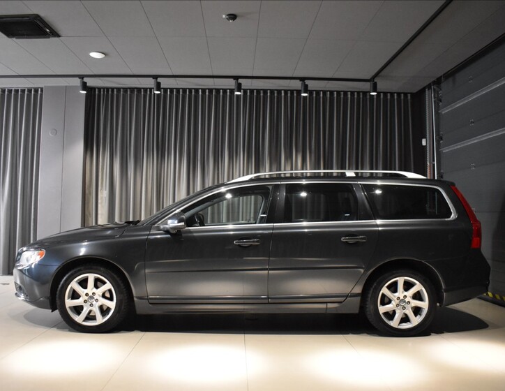 Volvo V70 2