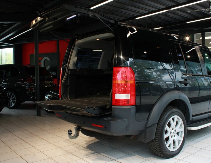 Land Rover Discovery 23