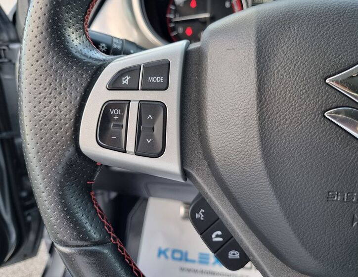 Suzuki Vitara 15