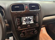 Volkswagen Golf 11