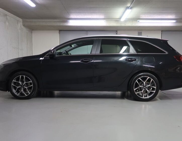 KIA Ceed 8