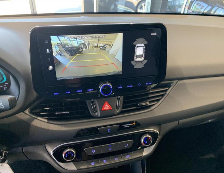 Hyundai i30 37
