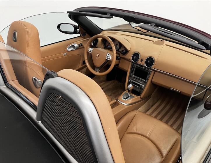 Porsche Boxster 6