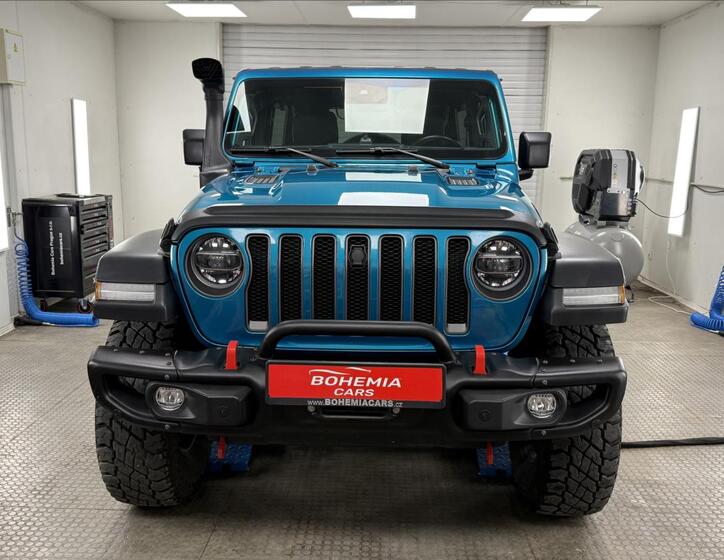 Jeep Wrangler 2