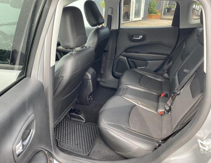 Jeep Compass 11