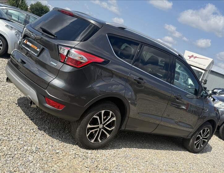 Ford Kuga 5
