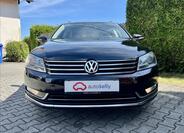 Volkswagen Passat 9