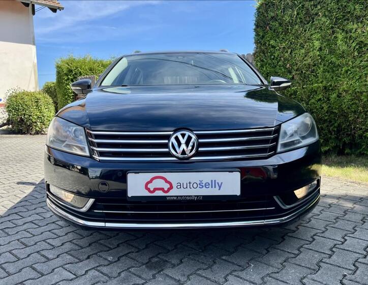 Volkswagen Passat 9