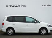 Volkswagen Touran 6