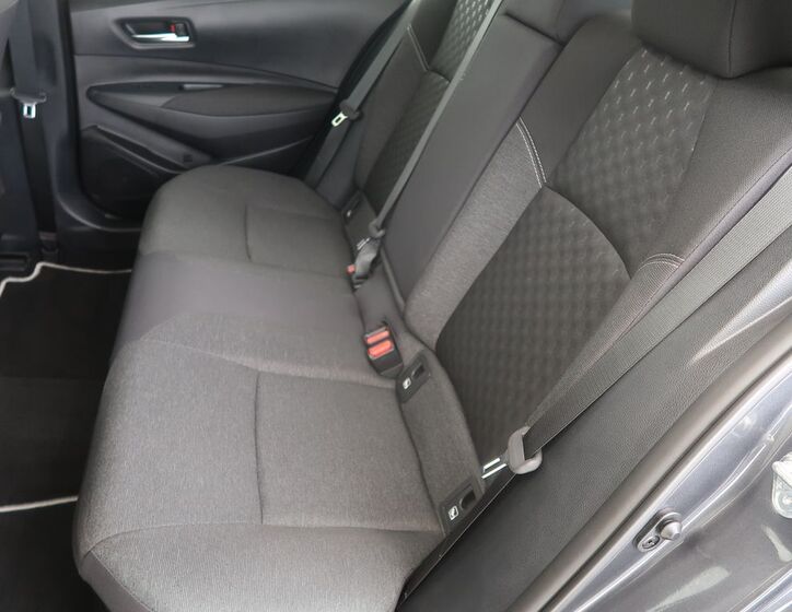 Toyota Corolla 10