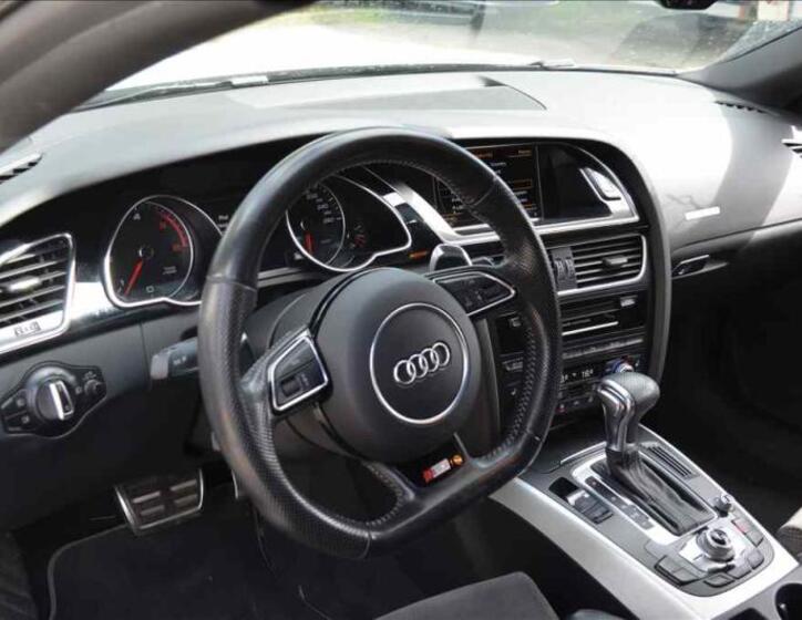 Audi A5 13