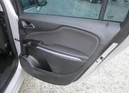 Opel Zafira 12