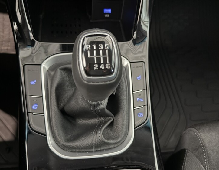 Hyundai i30 12