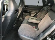 Volkswagen ID.4 5