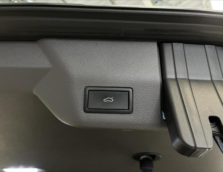 Volkswagen Multivan 42