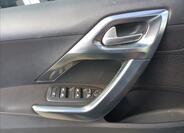 Peugeot 2008 23