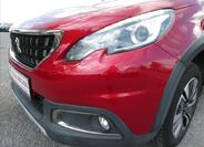 Peugeot 2008 4