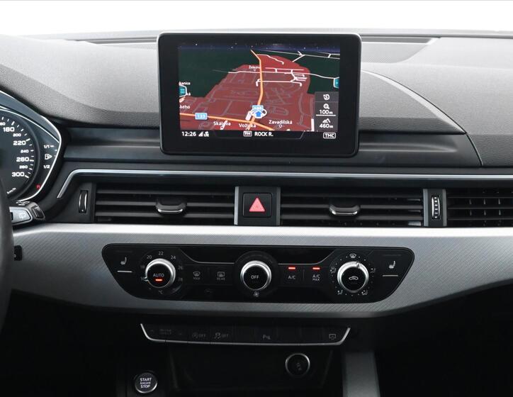 Audi A4 12