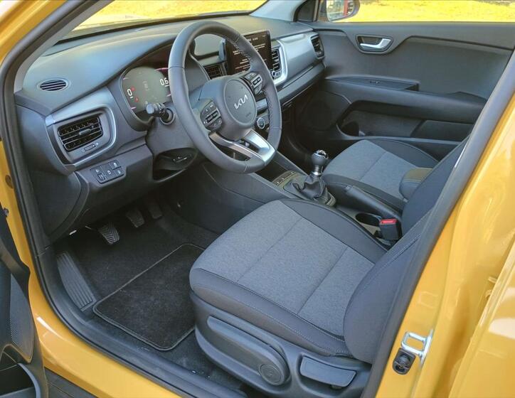 KIA Stonic 6