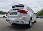 Mitsubishi Outlander 5