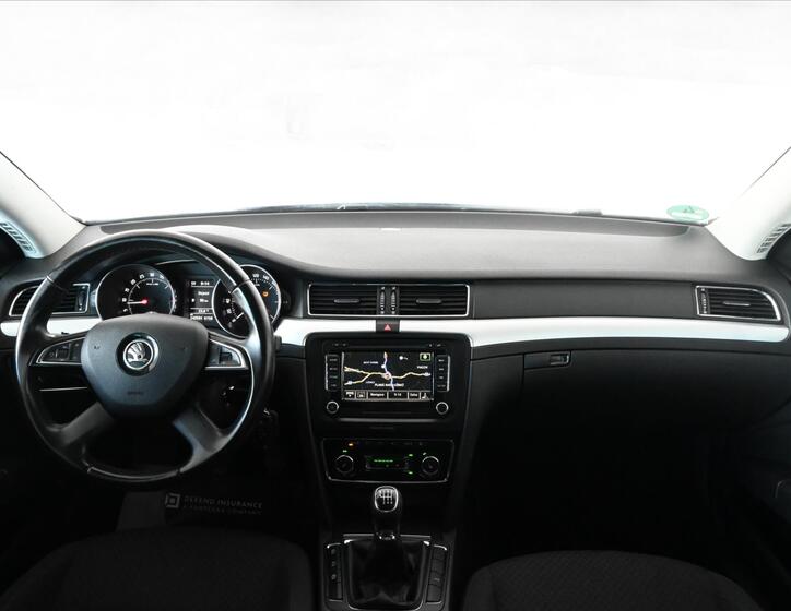 Škoda Superb 11