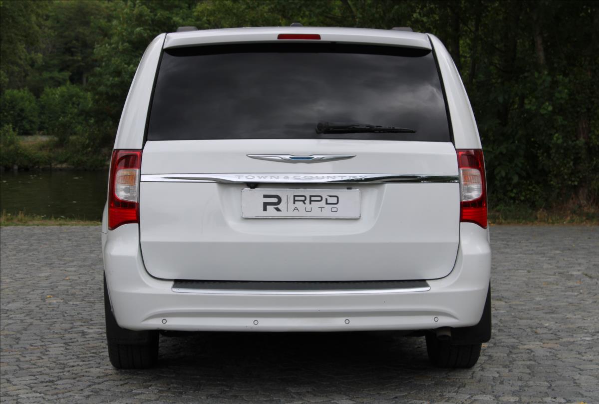 Chrysler Town & Country