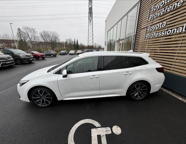Toyota Corolla 3