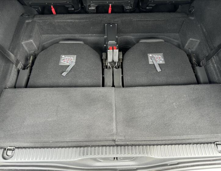 Citroën Grand C4 SpaceTourer 12