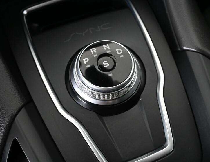 Ford Mondeo 23