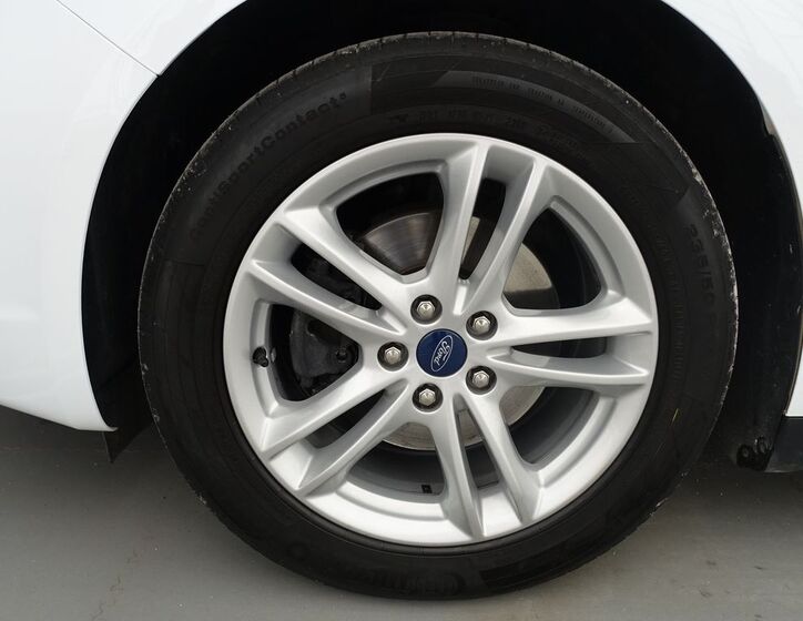Ford Mondeo 34
