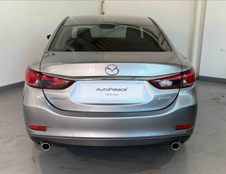 Mazda 6 4