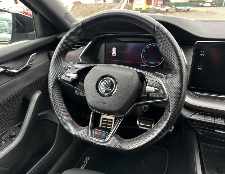 Škoda Octavia 14