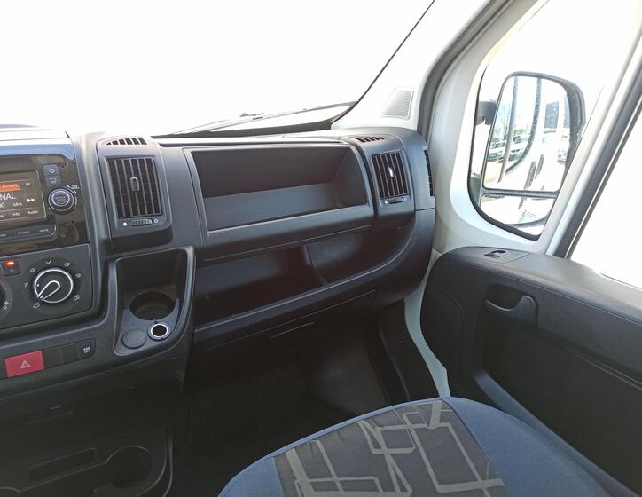 Peugeot Boxer 12