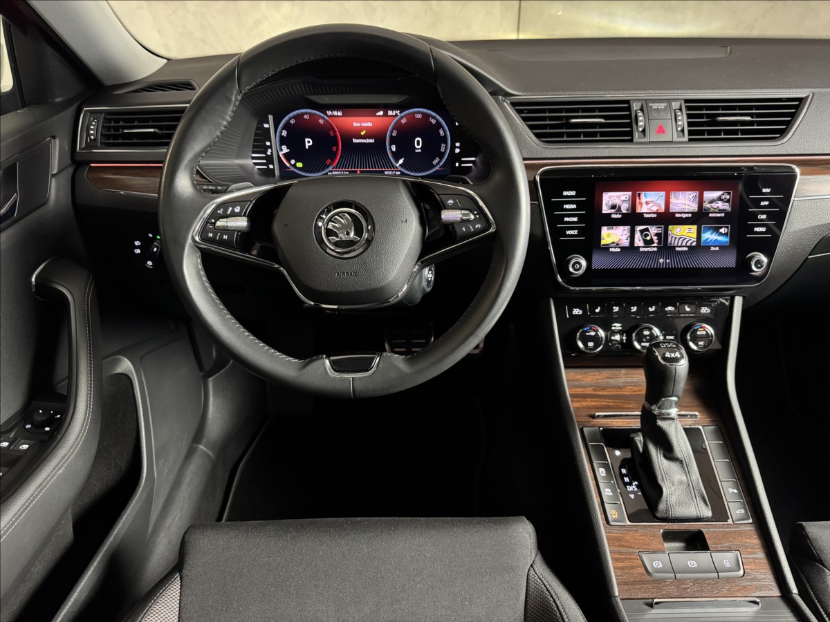 Škoda Superb