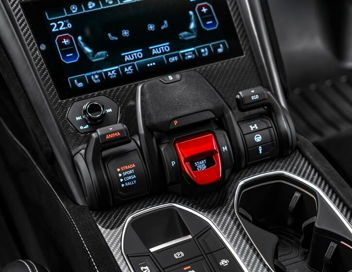 Lamborghini Urus 31