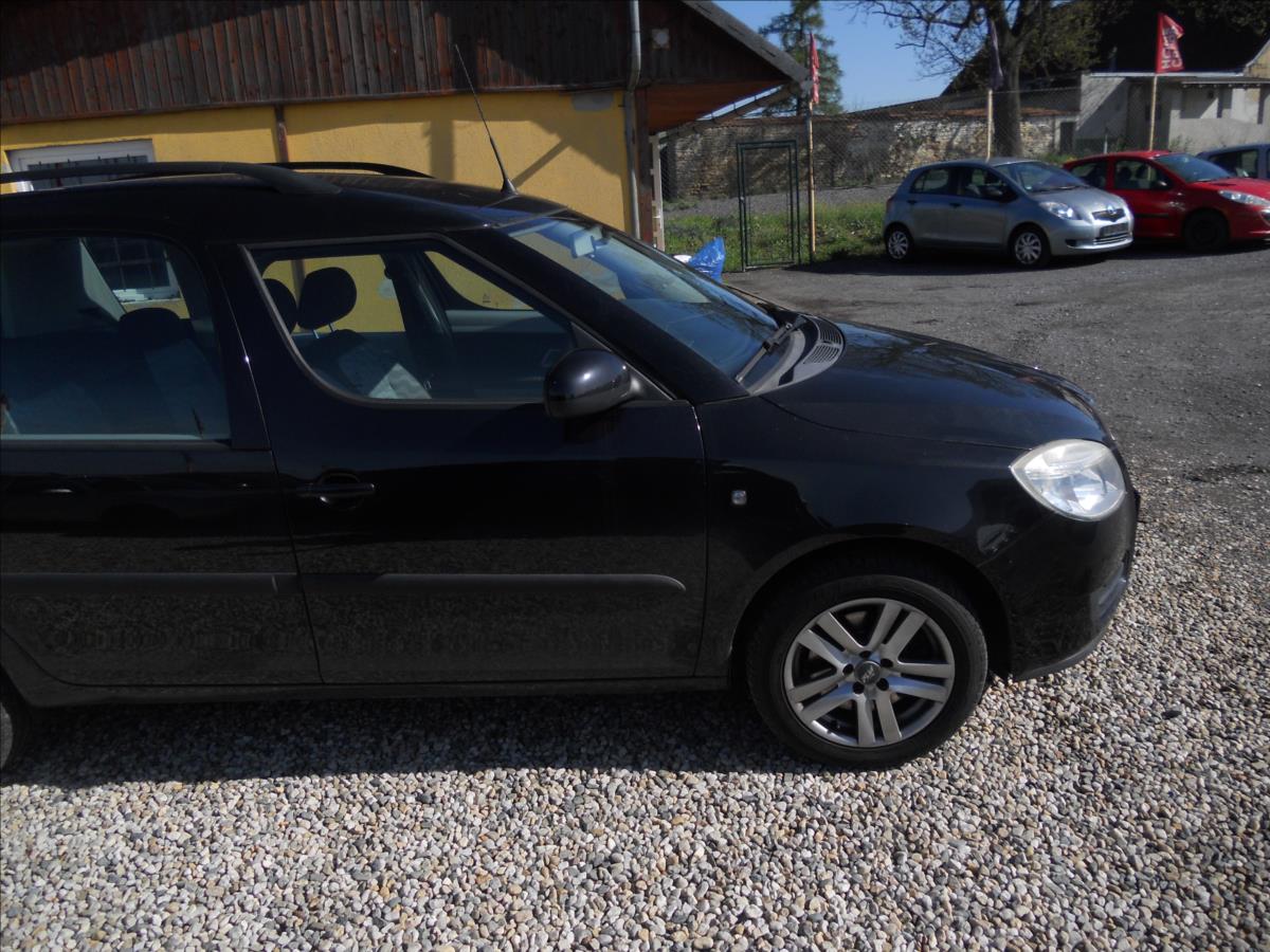 Škoda Roomster