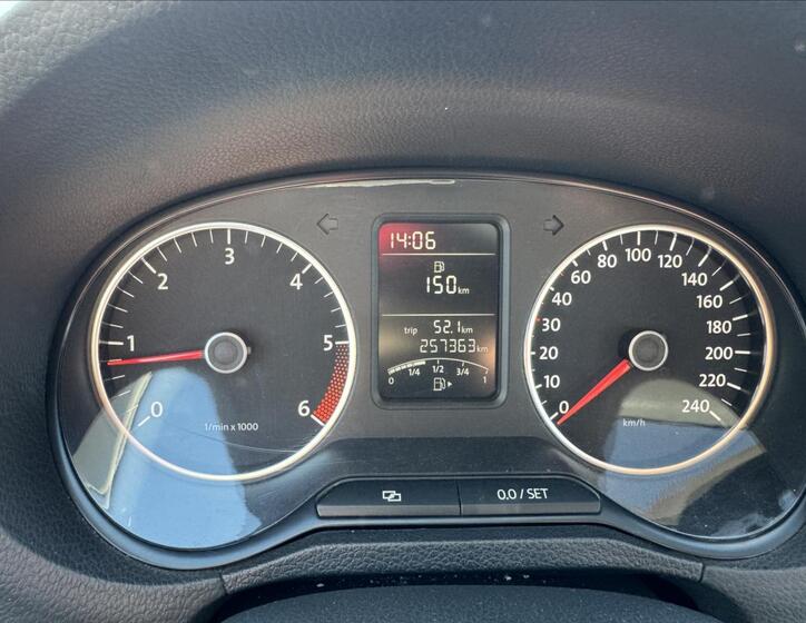 Volkswagen Polo 19