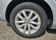 Volkswagen Passat 35