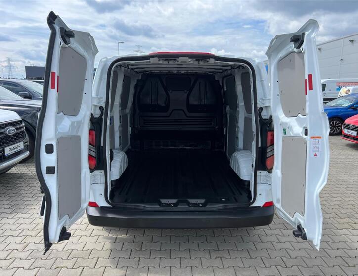 Ford Transit Custom 11