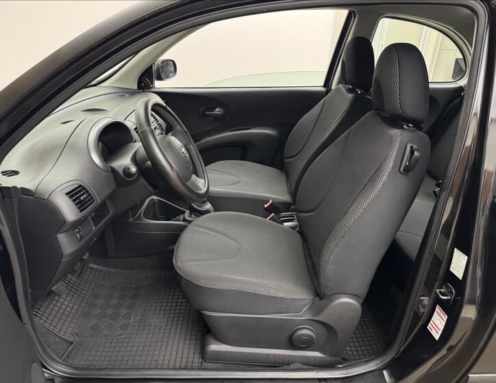 Nissan Micra 19