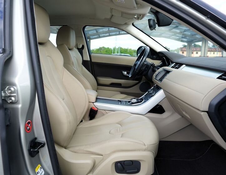 Land Rover Range Rover Evoque 28