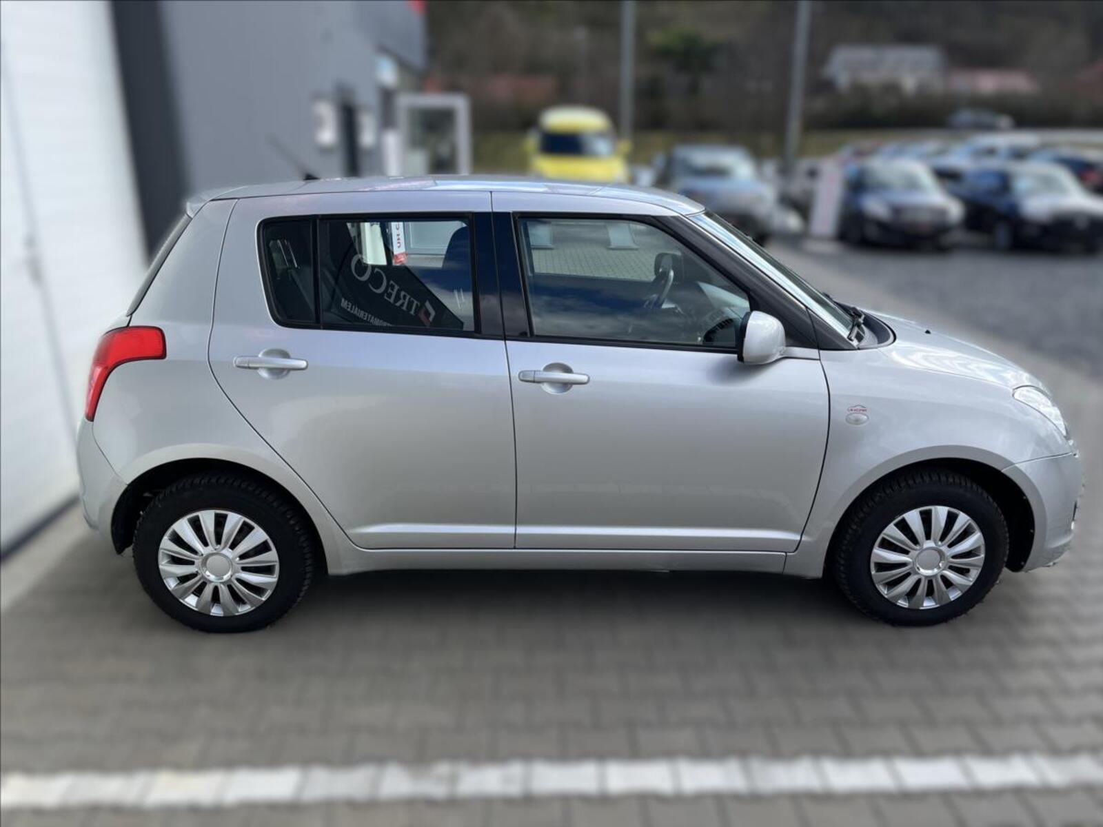 Suzuki Swift 4