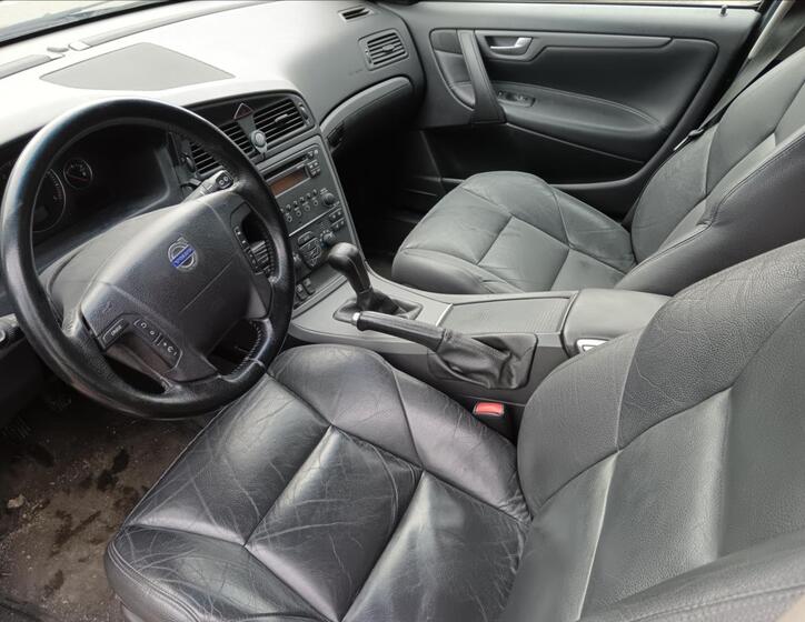 Volvo V70 17