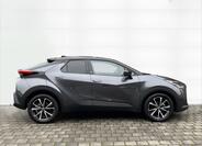 Toyota C-HR 7